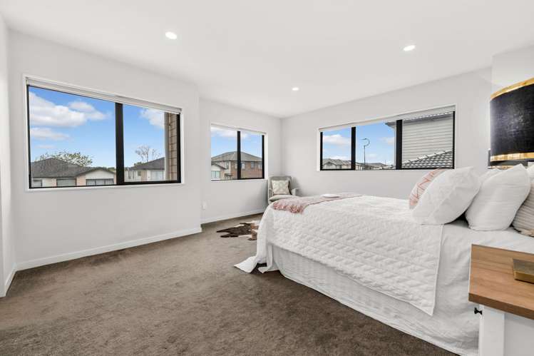 26 Lisnoble Road Flat Bush_11