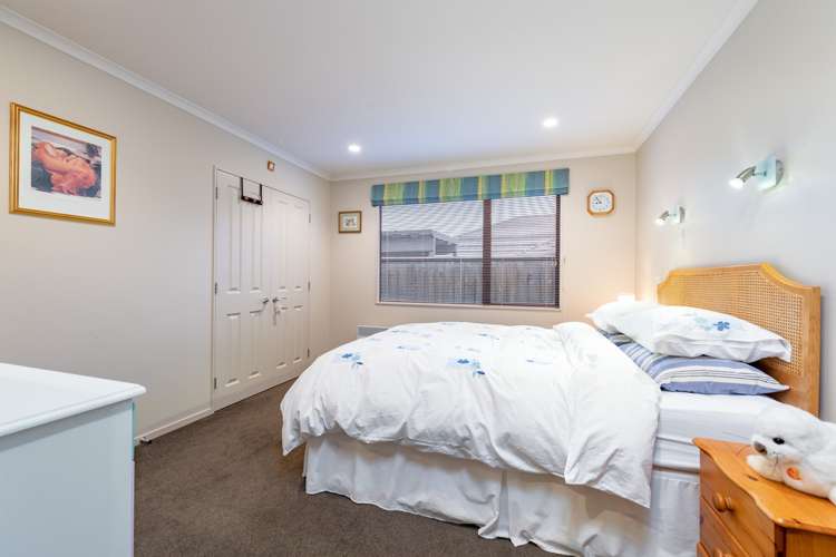 117 Kirton Drive Riverstone Terraces_13