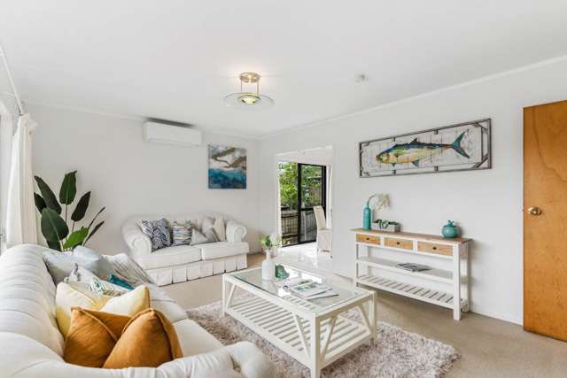 46 Hutchinsons Road Bucklands Beach_3