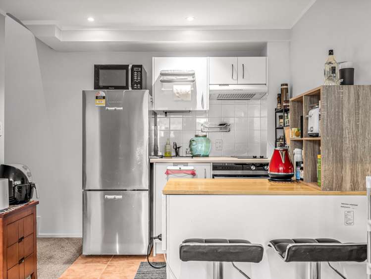 4A/30 Westward Ho Glen Eden_4