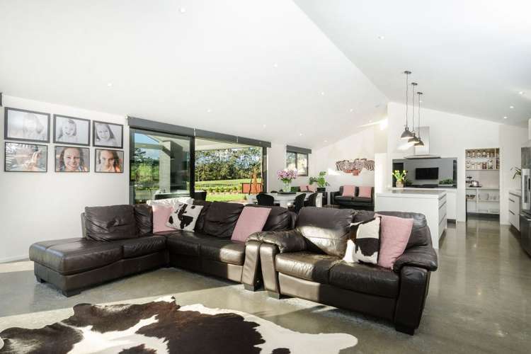 194 Pomona Road Kumeu_11