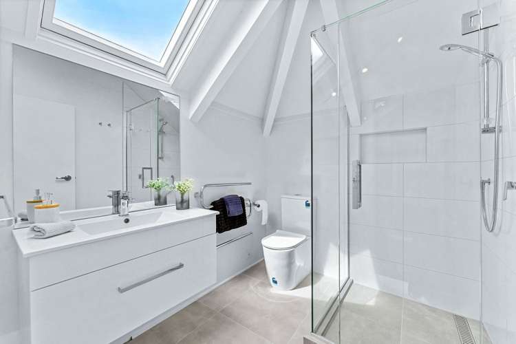 7B Seine Road Forrest Hill_15