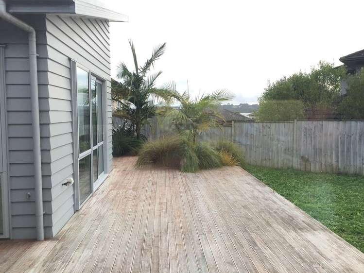 31 Huntington Park Drive Greenhithe_12