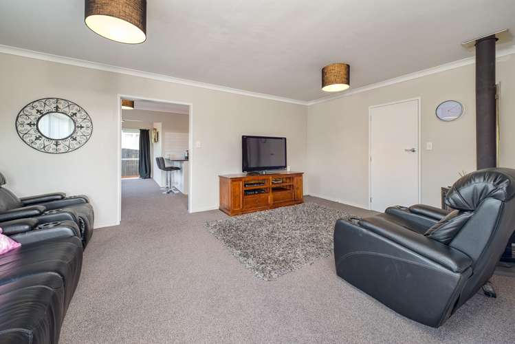 49 Lawrence Crescent Hillpark_7