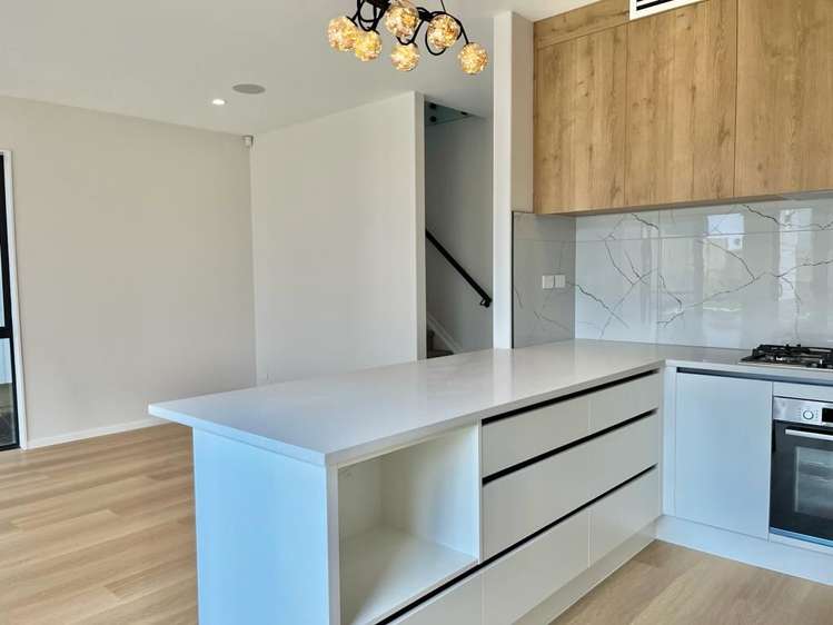 33 Coast Garden Drive Hobsonville_2