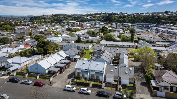 27 Nelson Crescent, 7 Hall Street and 51 Wellesley Road Napier South_6