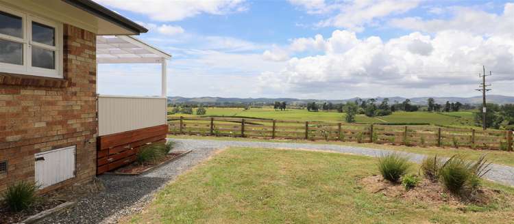 173 Falls Road Waerenga_22