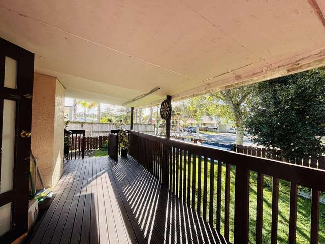 1/10 Chartwell Ave Glenfield_3