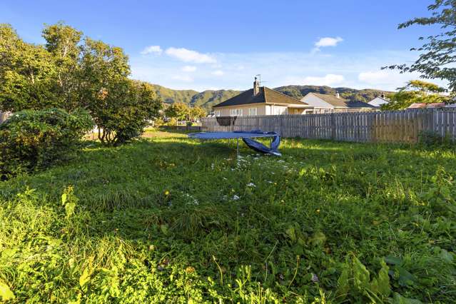 37 Shearer Crescent Naenae_3