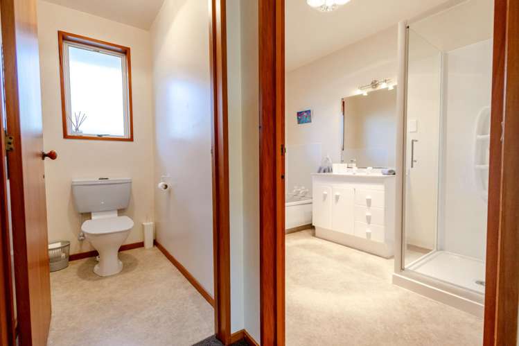 21 Alpine View Hokitika_17