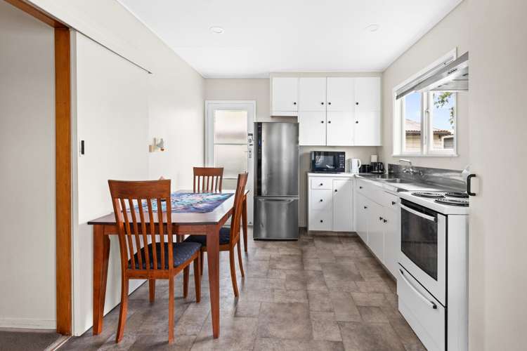 225a Lumsden Place Akina_1