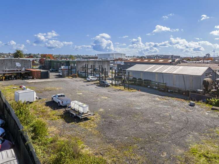 116-120 Railside Avenue Henderson_11