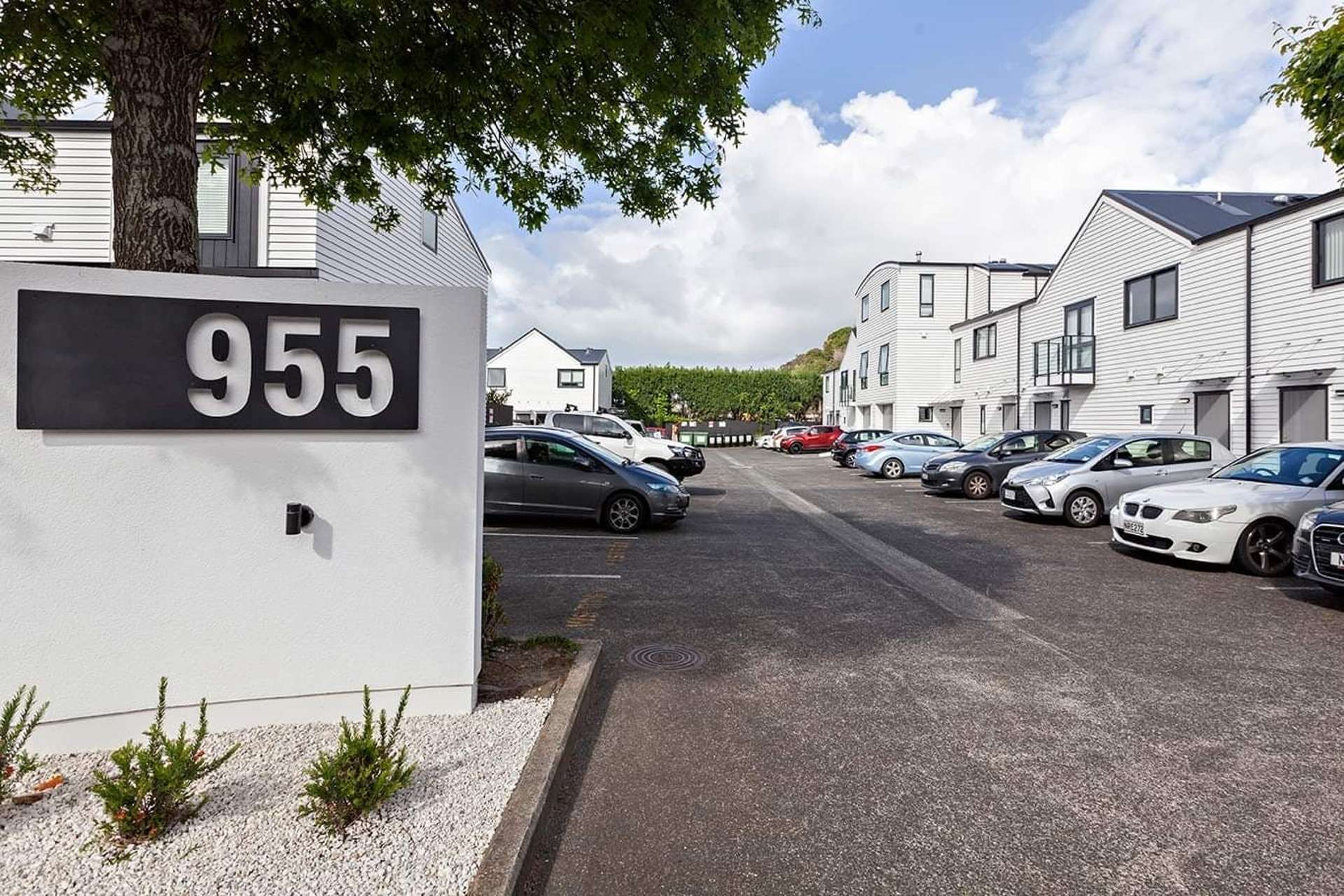 13/955 Mount Eden Road Three Kings_0