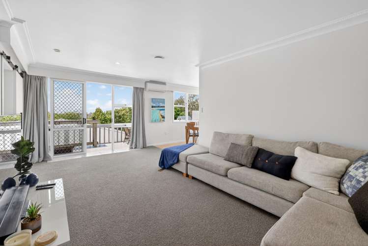 2 Fern Way Brookfield_4