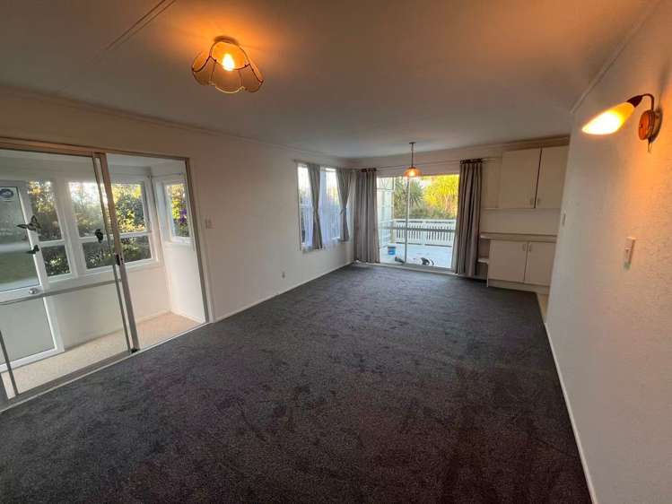 11 Albatross Road Red Beach_12