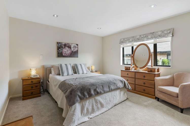 58 Royalle Mews Botany Downs_8