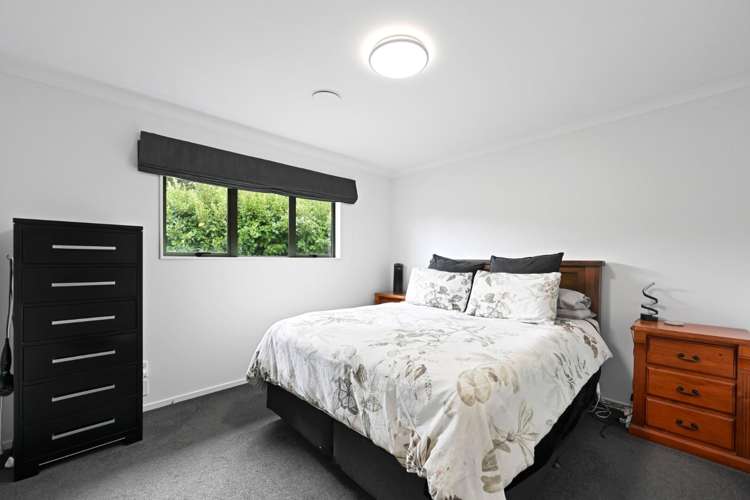 24B Livingstone Avenue 1112_8