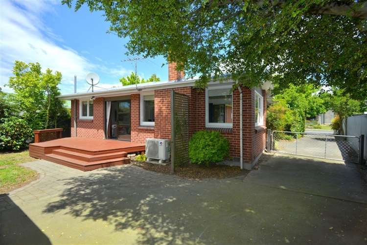 8 Fairmont Place Hornby_13