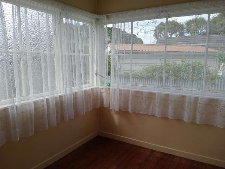 19 Orawia Road Tuatapere_9