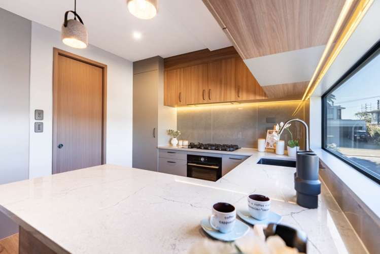 33 Williamson Avenue Belmont_8