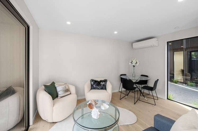2/9 Innes Road St Albans_6