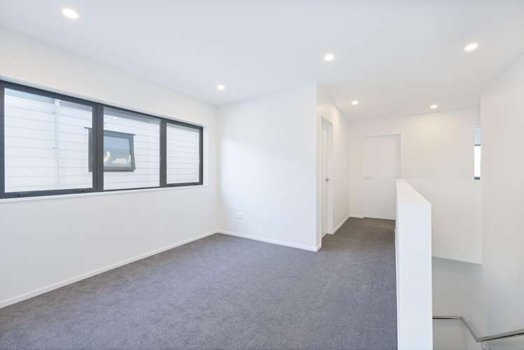 26b Universal Drive Henderson_11