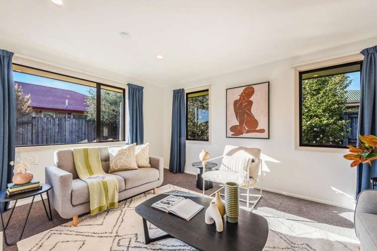 45 Cambelldon Crescent Stoke_11