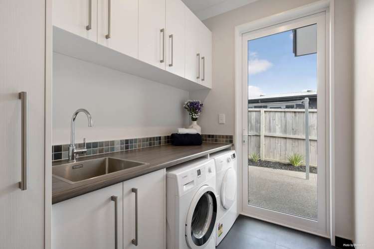 17 Kahawairahi Drive Beachlands_15