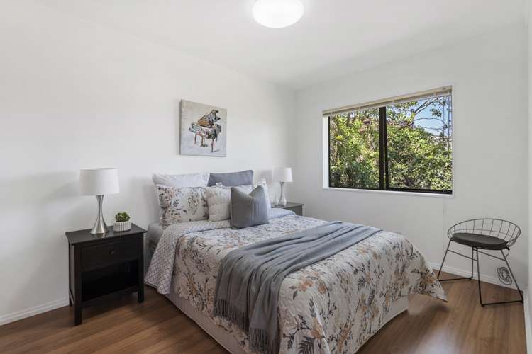 1/134 Norman Lesser Drive Saint Johns_15