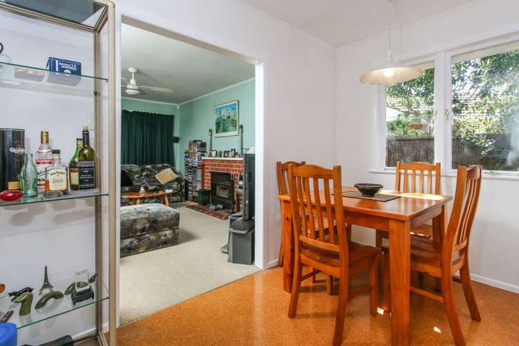 62 Botany Road Botany Downs_8