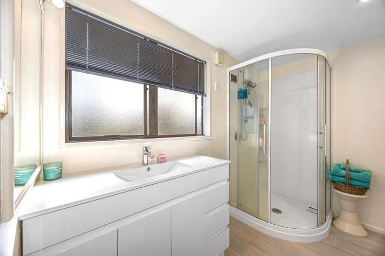 4A Wichita Place Burwood_19