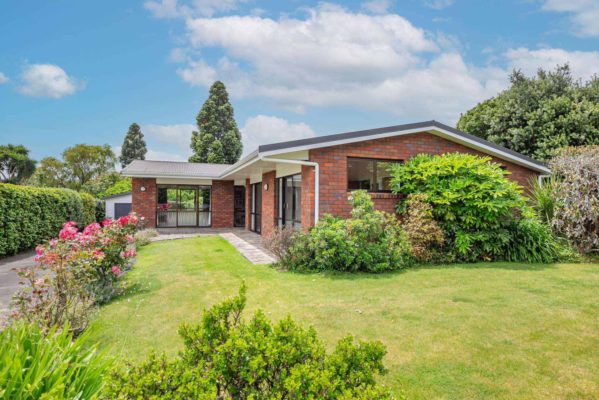 11 Stuart Street Levin_0