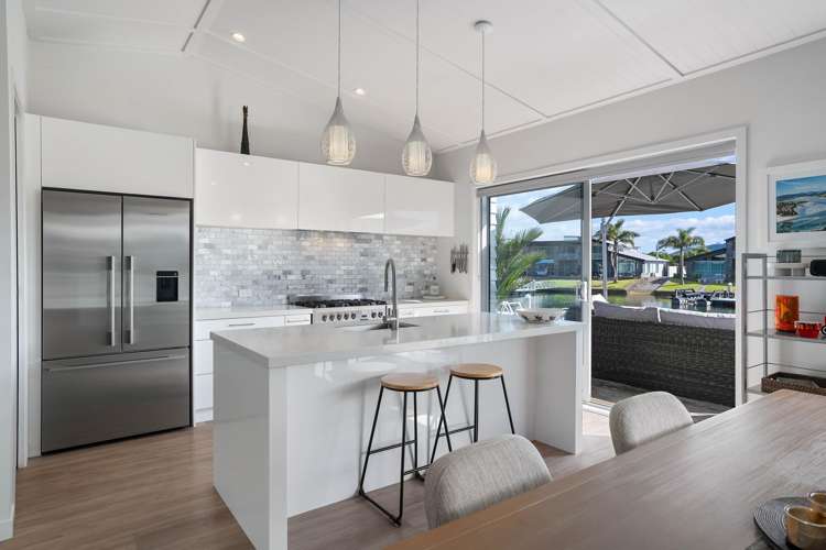 105 Motu Hei Pauanui_7