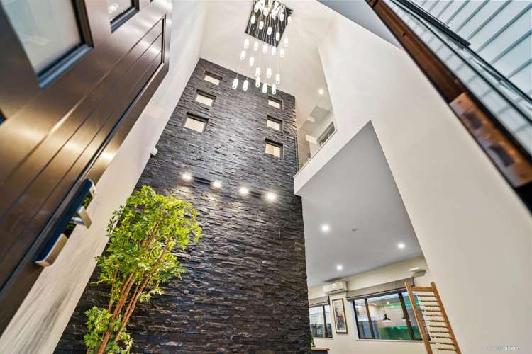 7 Ballindrait Drive Flat Bush_1