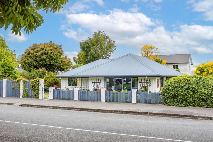 21 Mona Square Ashburton_3