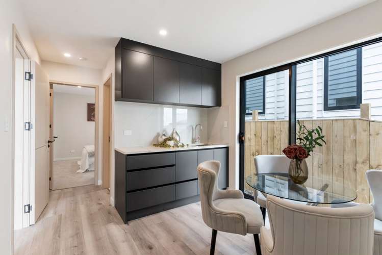 14 Glann Lane Flat Bush_5