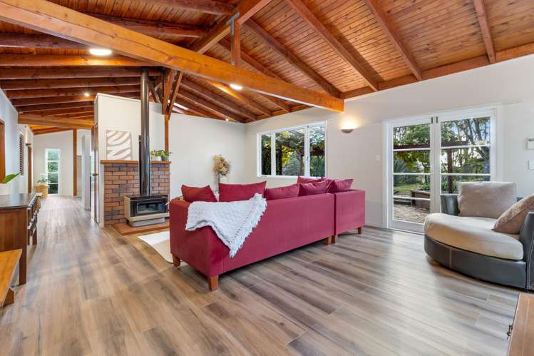 73 Coulter Road Henderson Valley_16