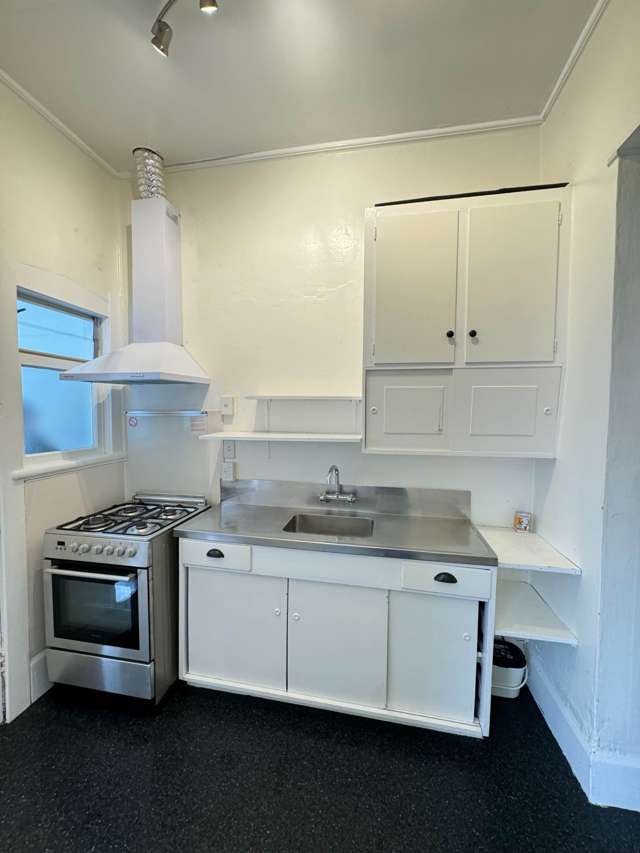 1/30 Brentwood Avenue Mt Eden_4