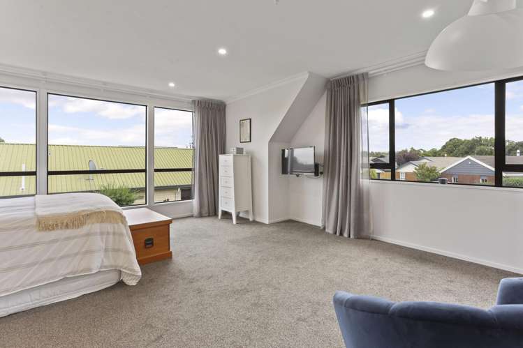 10 Pyatt Place Redwood_14