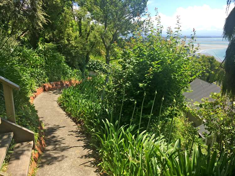 3 Grenville Terrace Moana_6