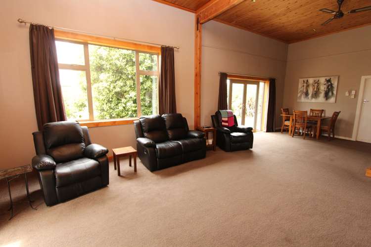 1 Saint Ronans Road Wyndham Surrounds_5