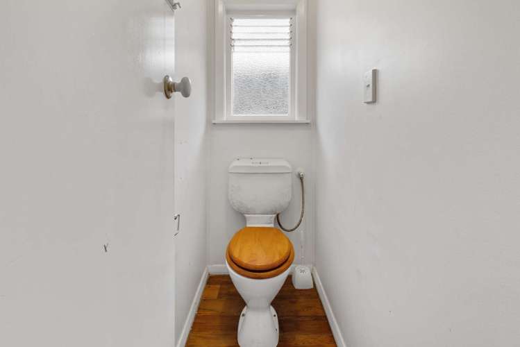 8 Rollerson Street Papakura_10