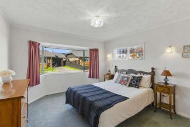 3 Surrey Lane_3