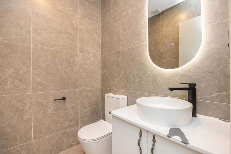 38 Colliston Rise Pinehill_19