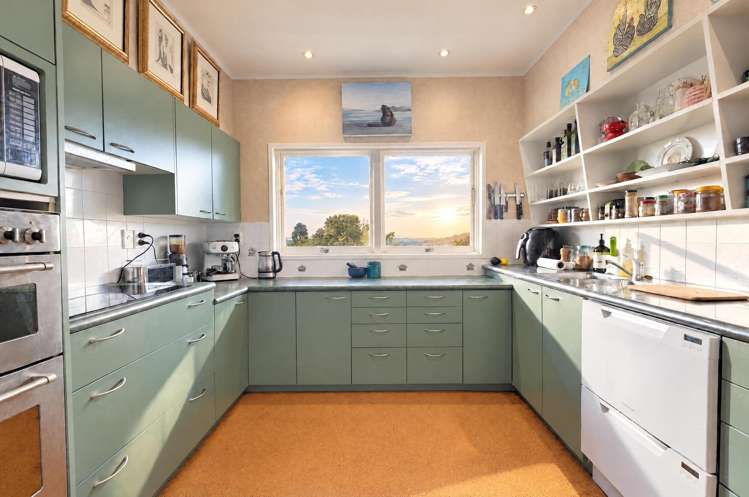 182 Redoubt Road Manukau_19