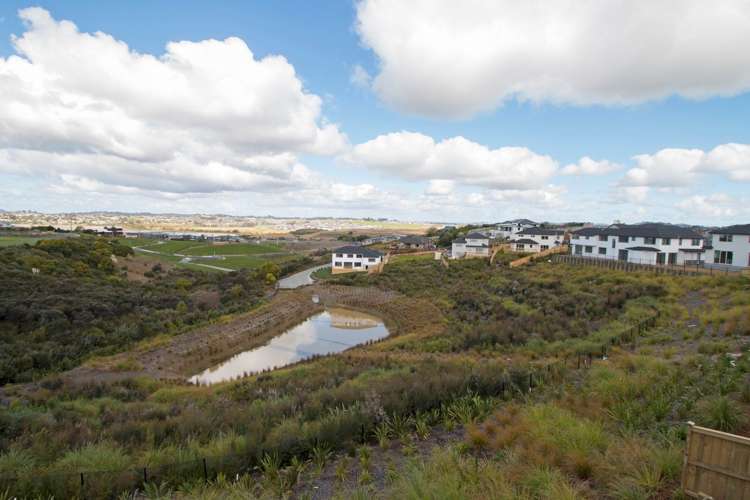 16 Ascension Crescent Orewa_4