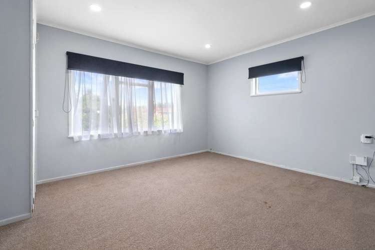 185 Clayton Road Mangakakahi_7