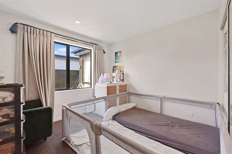 15 Romney Drive Belfast_10