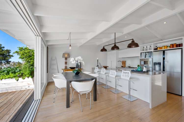 32 Seaview Avenue Northcote_7