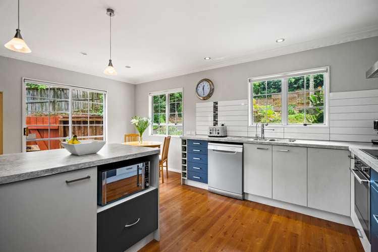 32 Clark Road Kamo_10